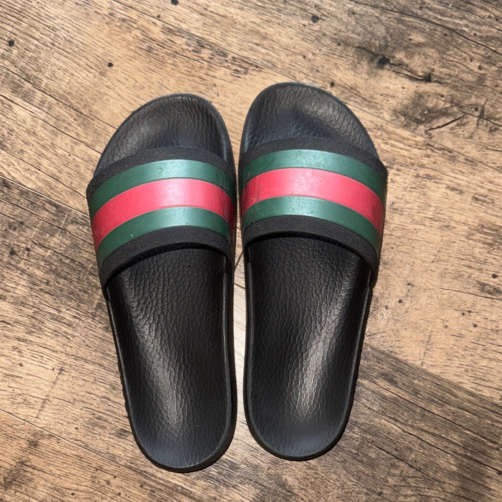 Gucci Black, Green, and Red Slide Sandals